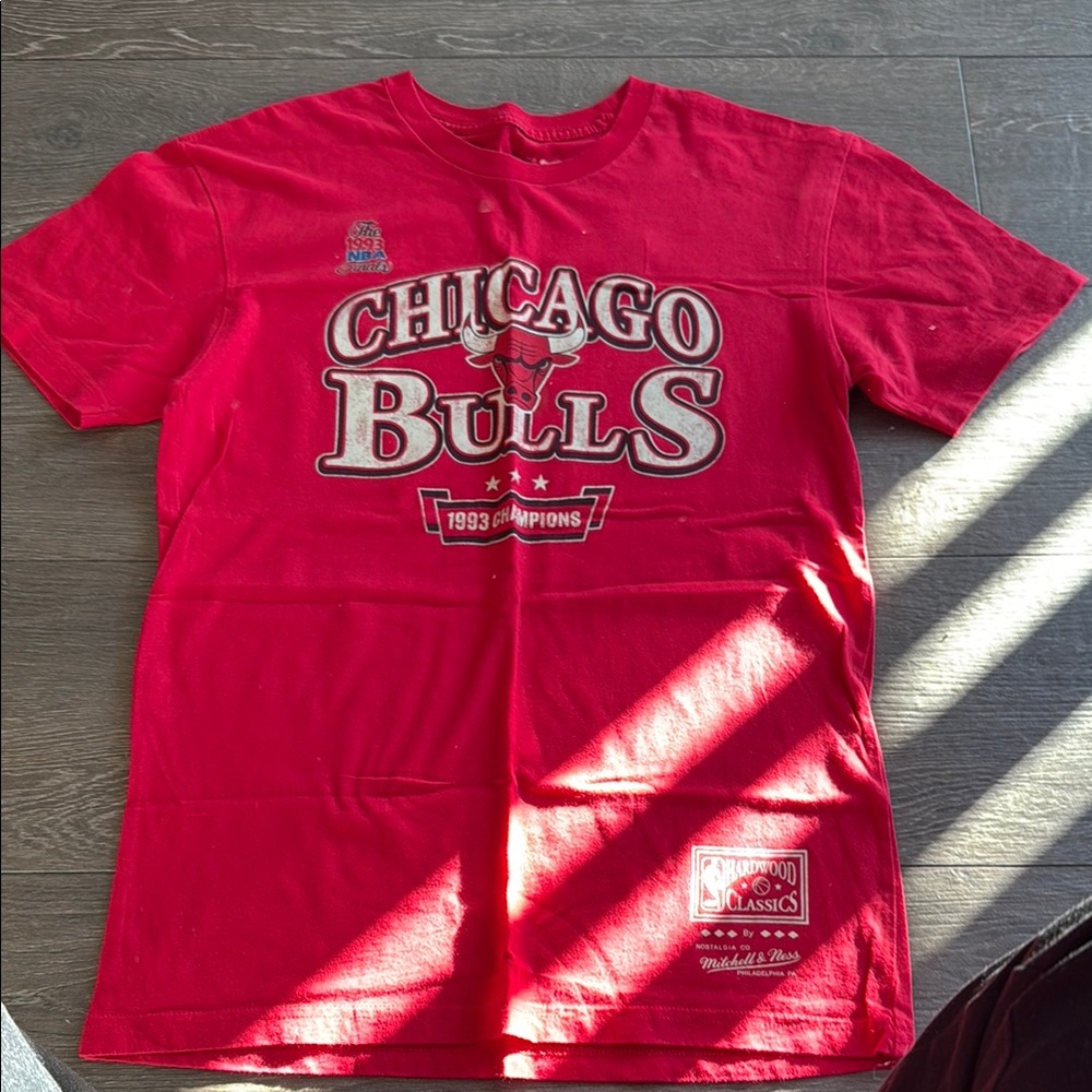 Mitchell & Ness Red Chicago Bulls 1993 Champions Tee